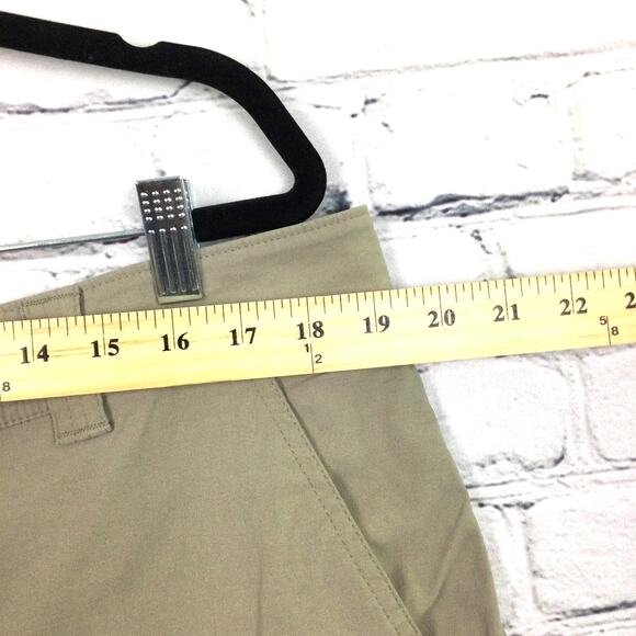 Columbia Men’s Omni-shield Advanced Repellency Flat Front Casual Tan Shorts 40 - Picture 11 of 13